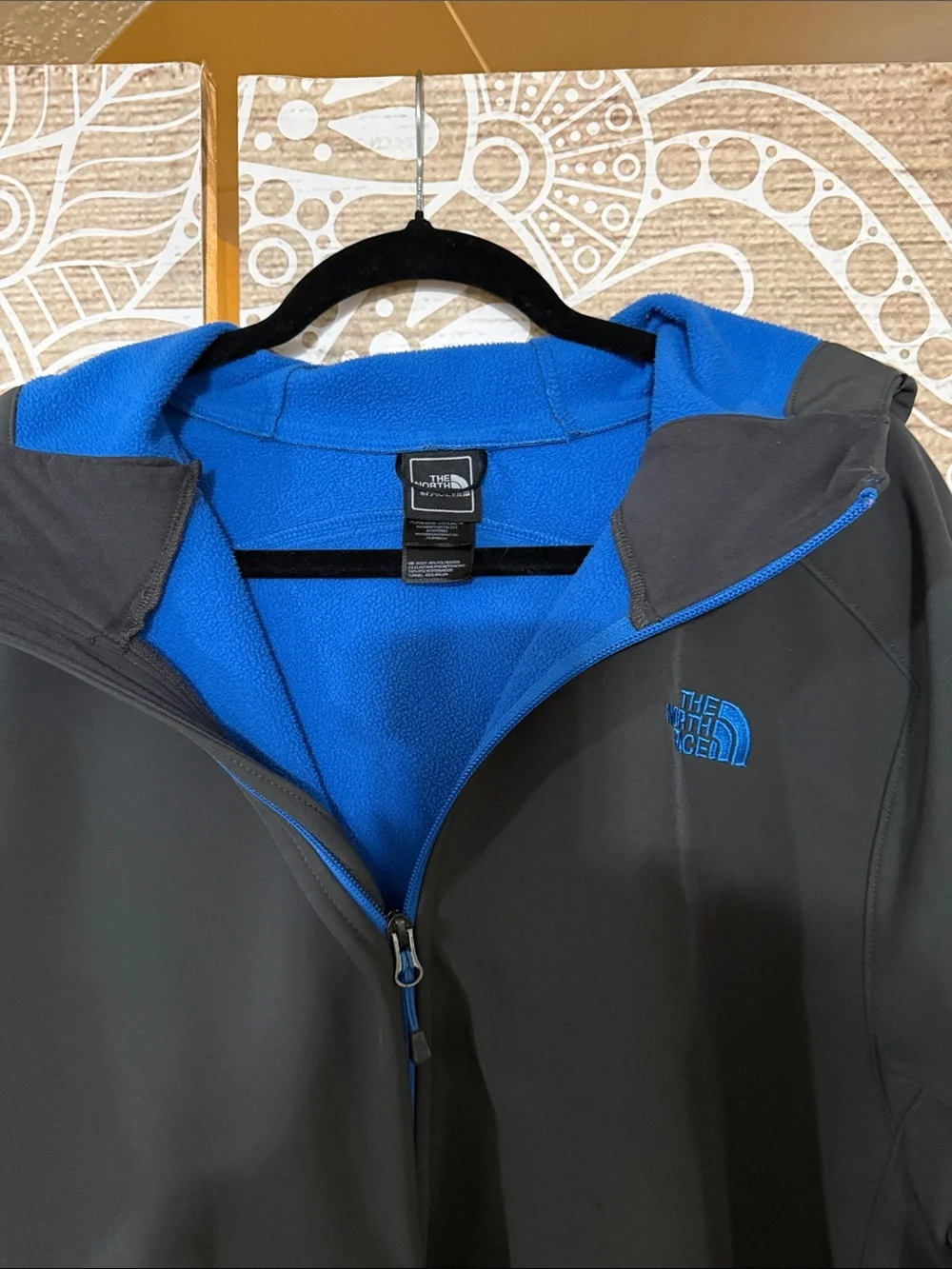 The North Face Men's Charcoal Softshell Jacket with Blue Accents